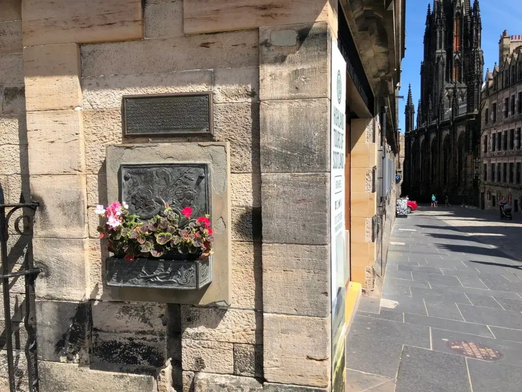 The Witches’ Well Edinburgh