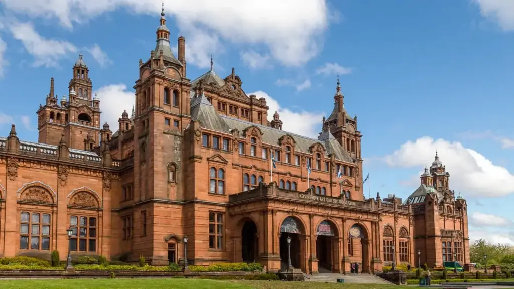 Kelvingrove-Museum-Glasgow